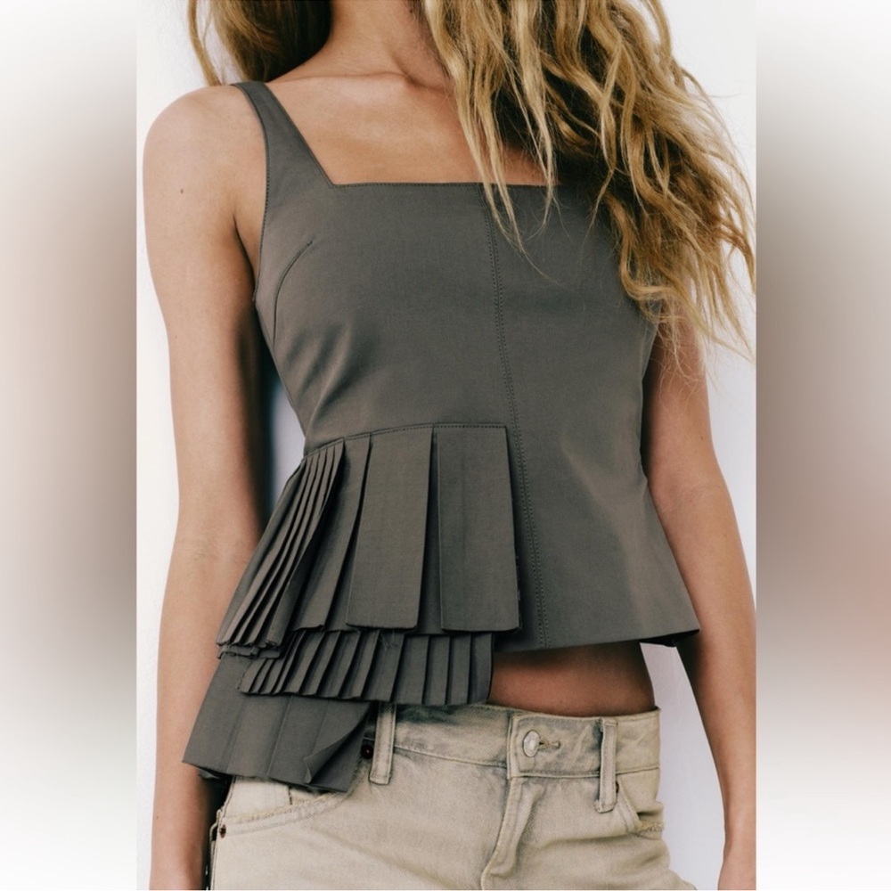 Zara Gray Pleated Asymmetric Tank Top